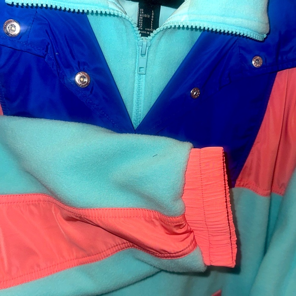 Fleece pullover - Picture 2 of 3